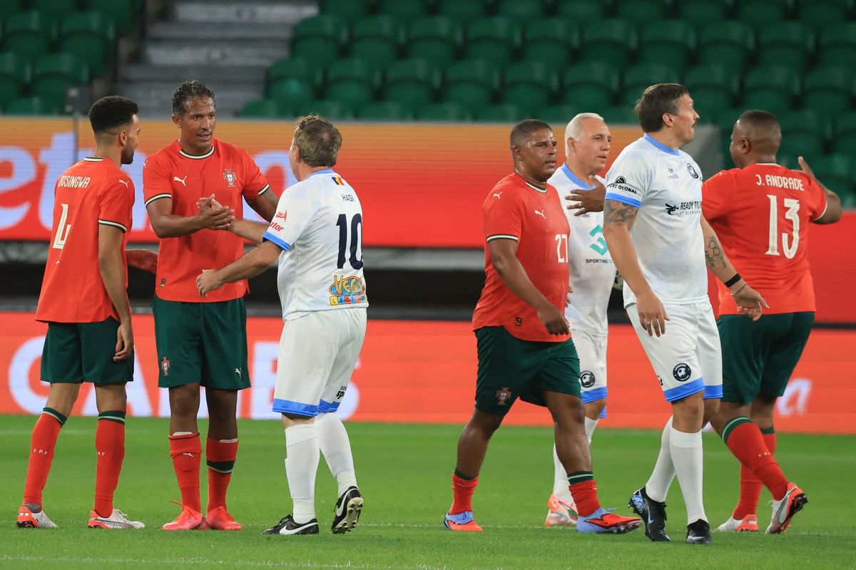 Gică Hagi la Legends Charity Game