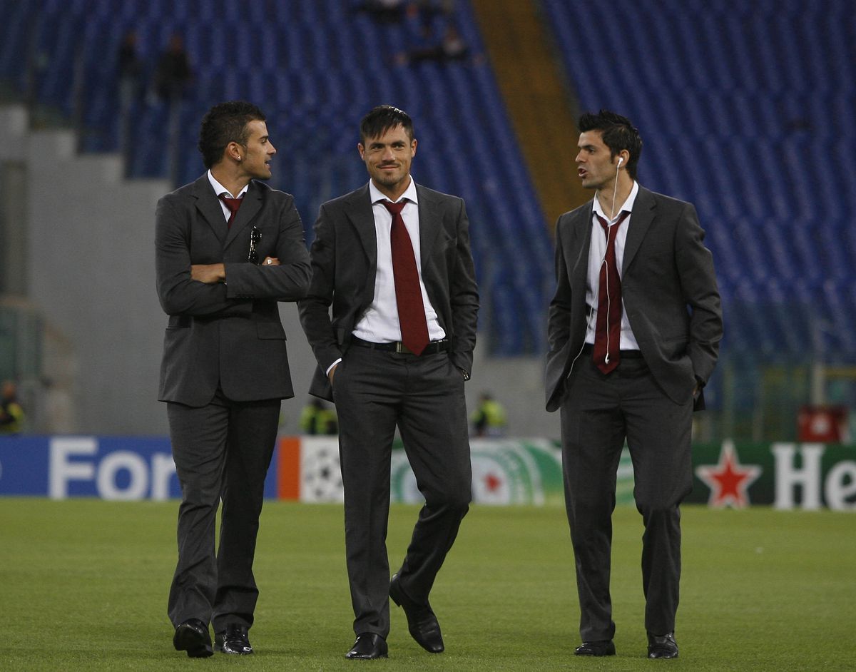 Fix 17 ani de când zidarul Culio a răpus gladiatorii » Imagini memorabile de pe Olimpico + Amintirile „Papei de la Roma”: „Fază tare cu Trică în vestiar”