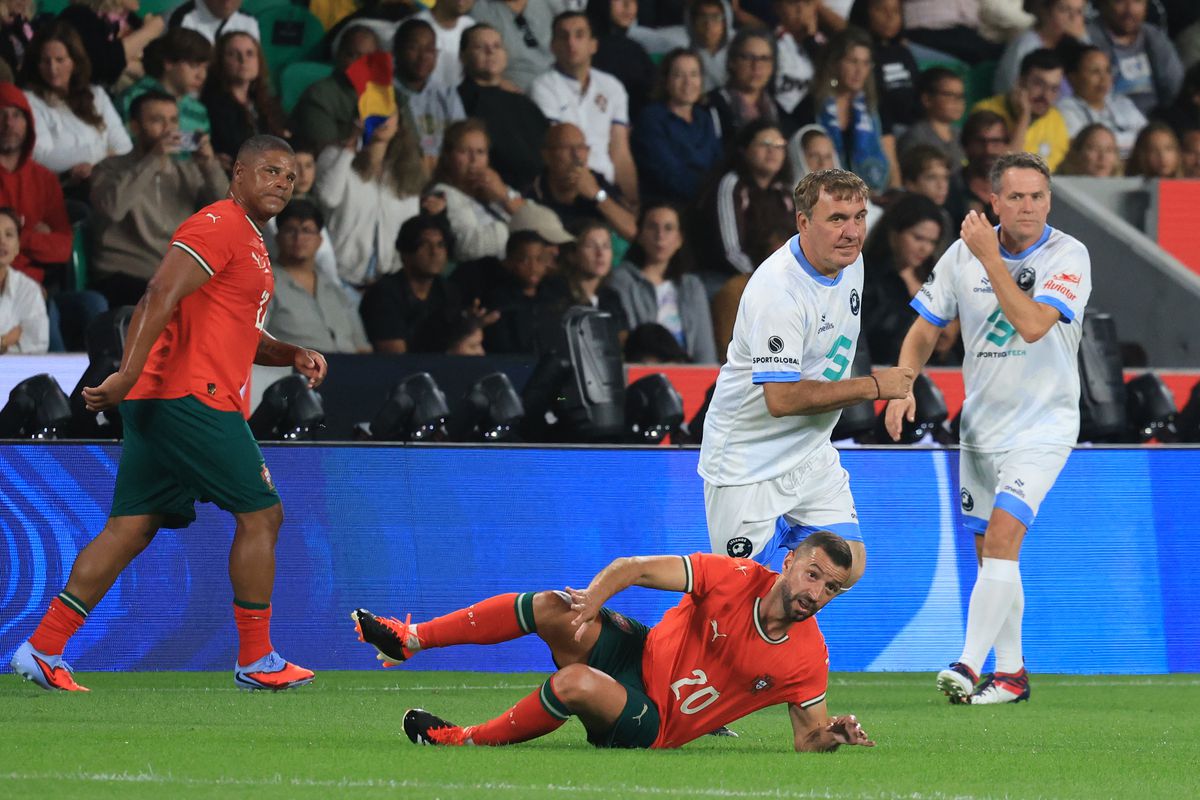 Gică Hagi la Legends Charity Game