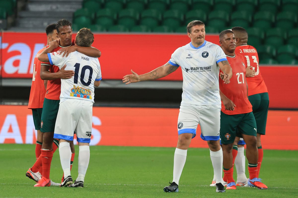 Gică Hagi la Legends Charity Game