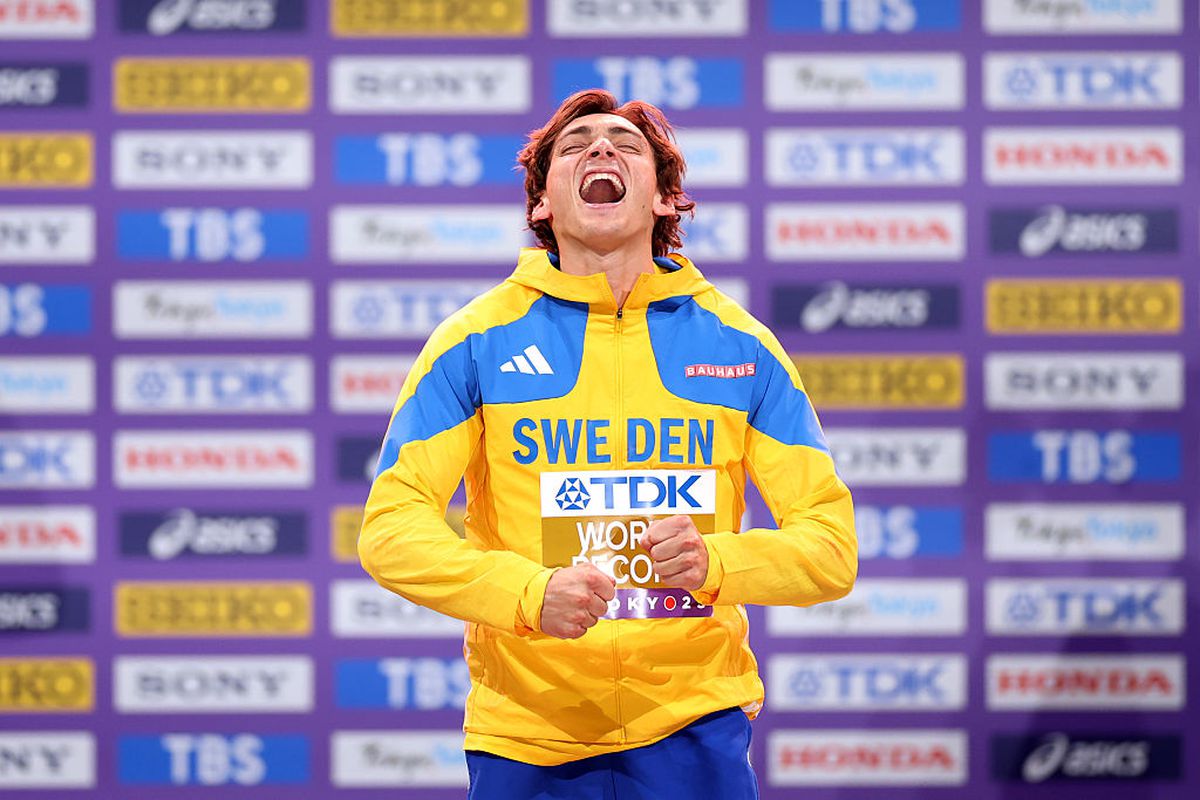 Desire e mereu acolo pentru „Mondo” Duplantis, sportivul momentului în lume » Scenă cu repetiție: sărutul de la Tokyo a devenit viral