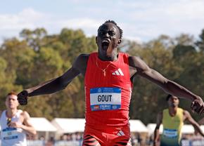 Debutul pe care îl așteaptă o lume întreagă » Australianul Gout Gout intră în concurs la Campionatele Mondiale de Atletism de la Tokyo