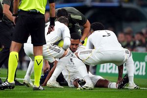 Ghinion teribil pentru vedeta lui Real Madrid » Scos după 5 minute la primul meci din Champions League