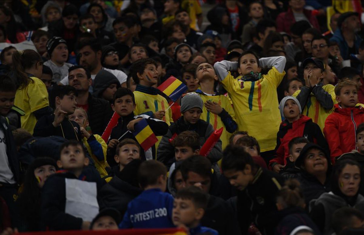 România - Norvegia 1-1 // Copiii din tribune