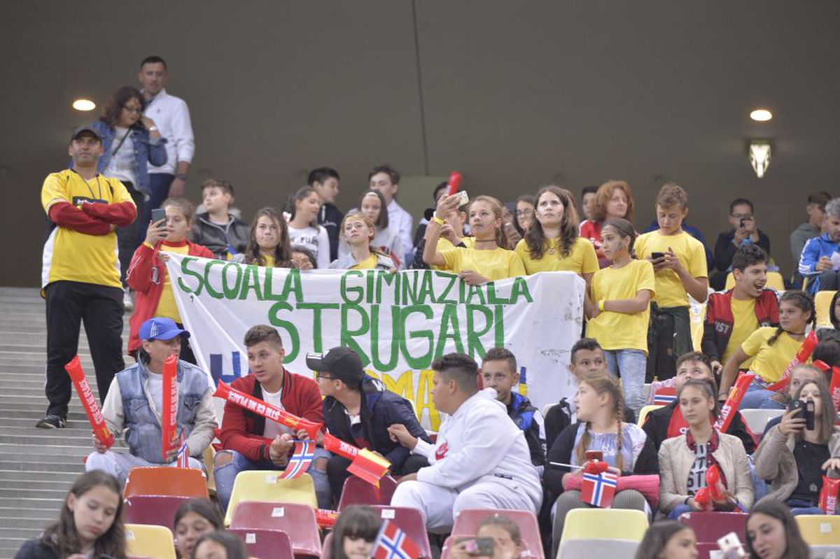 România - Norvegia 1-1 // Copiii din tribune