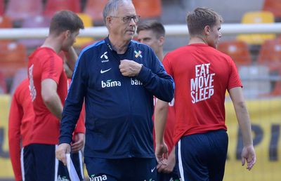 ROMÂNIA - NORVEGIA 1-1 // Lars Lagerback și-a continuat protestul împotriva prezenței copiilor pe Arena Națională » Burleanu s-a enervat: „Ne insultă copiii!”