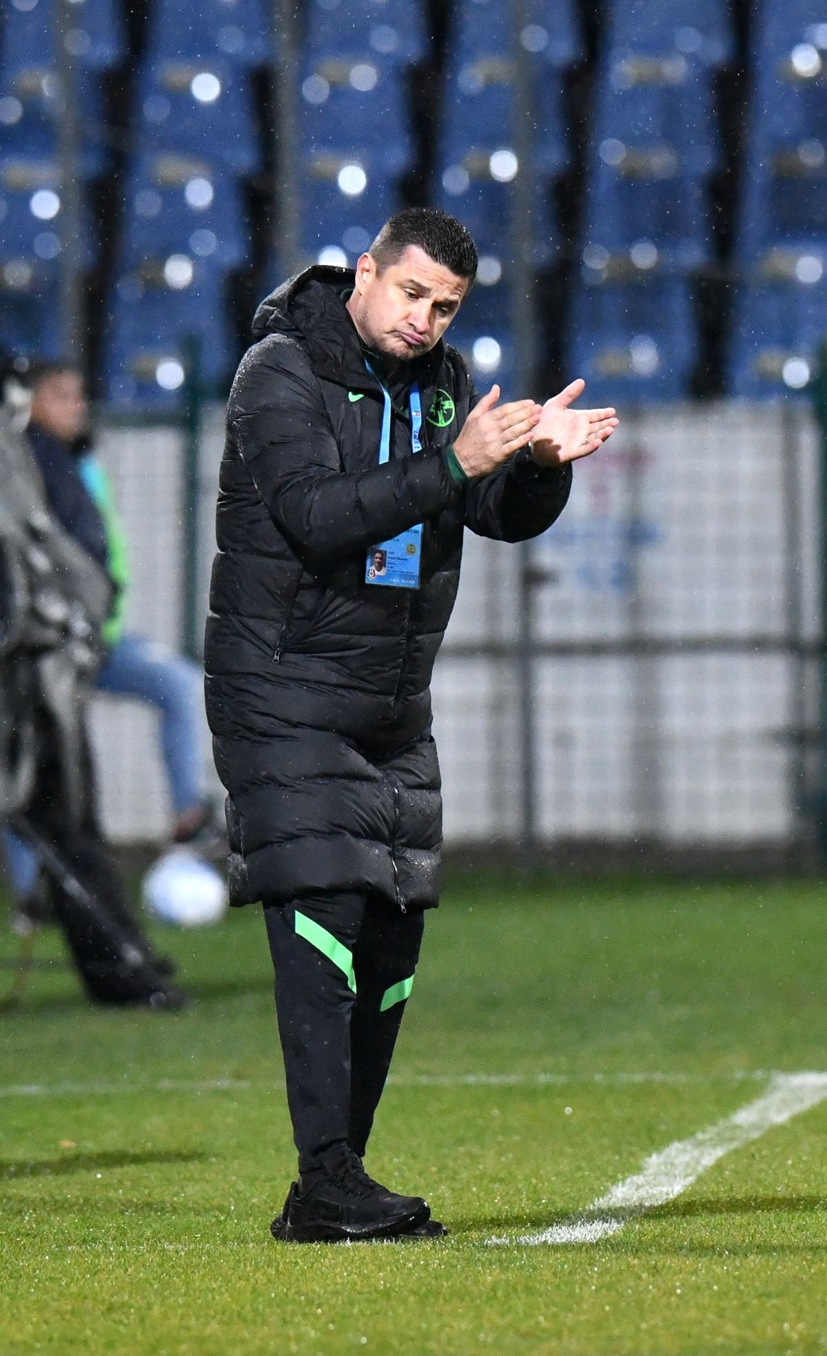 Au dat-o la întors! CS Mioveni a anunțat decizia finală în privința retragerii: „Banderole albe la următorul meci. Dacă nu se iau măsuri, ne adresăm FIFA și UEFA”