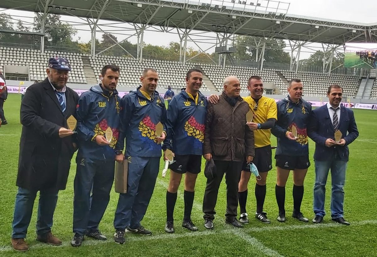 Dinamo a câștigat finala mică a SuperLigii de rugby! Scor întors în repriza a doua + Imagini spectaculoase cu bucuria „bulldogilor”
