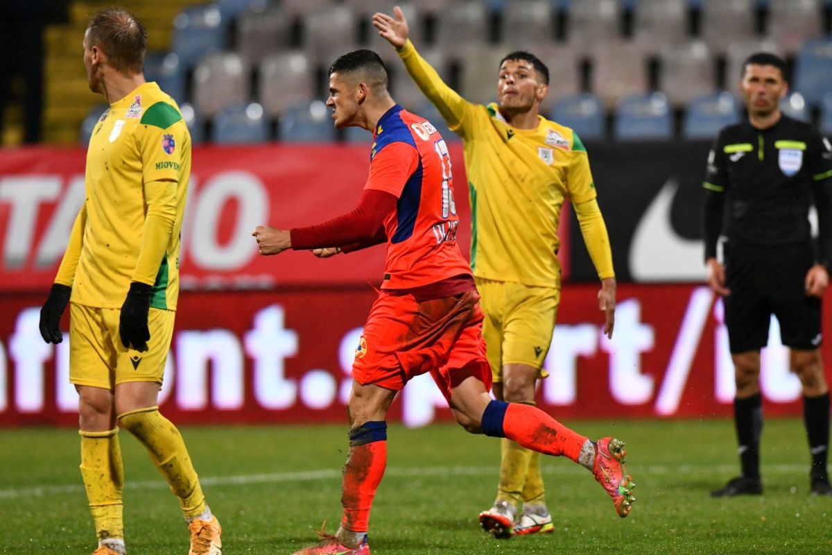 Argeșenii protestează după înfrângerea cu FCSB: „Suntem prea mici! Să existe puțin respect”