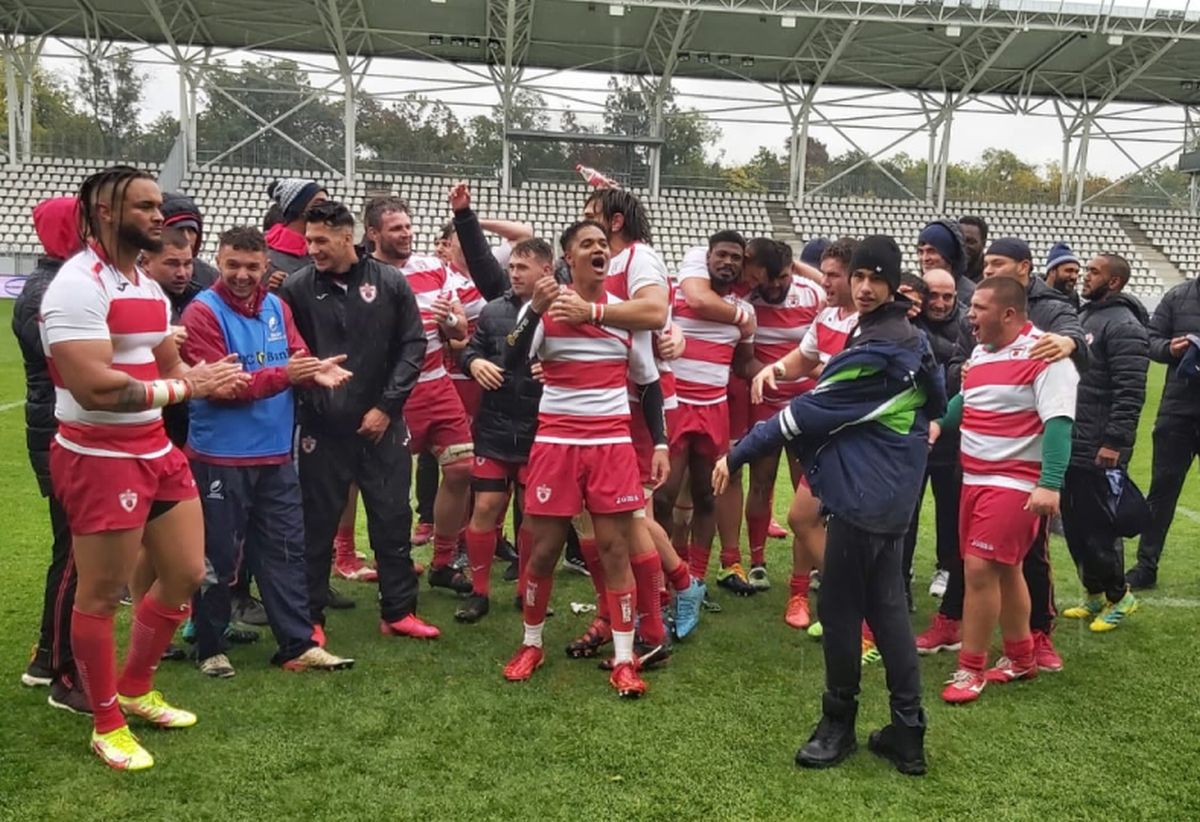 Dinamo a câștigat finala mică a SuperLigii de rugby! Scor întors în repriza a doua + Imagini spectaculoase cu bucuria „bulldogilor”