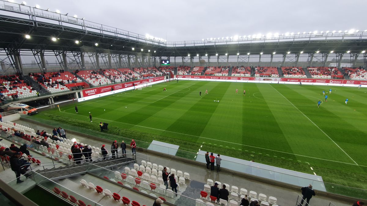 Stadion de milioane, echipă fără victorie de 3 luni! Debut ratat pentru Bergodi la Sepsi
