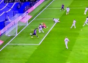 Robert Lewandowski, ratare incredibilă în Real Madrid - Barcelona » A dat peste poartă din 2 metri