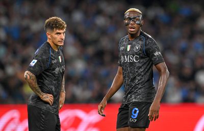 Scandal în Italia! Un campion cu Napoli este acuzat că a luat împrumut jumătate de milion de dolari și nu vrea să-i mai restituie