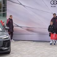 Jucătorii lui Bayern Munchen au primit noile mașini Audi / Foto: Imago