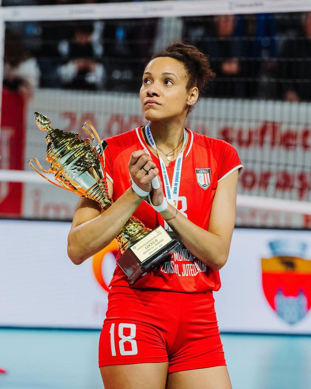 Nneka Onyejekwe se retrage după ce  a cucerit 12 titluri și a jucat o finală de Liga Campionilor. Foto: Instagram