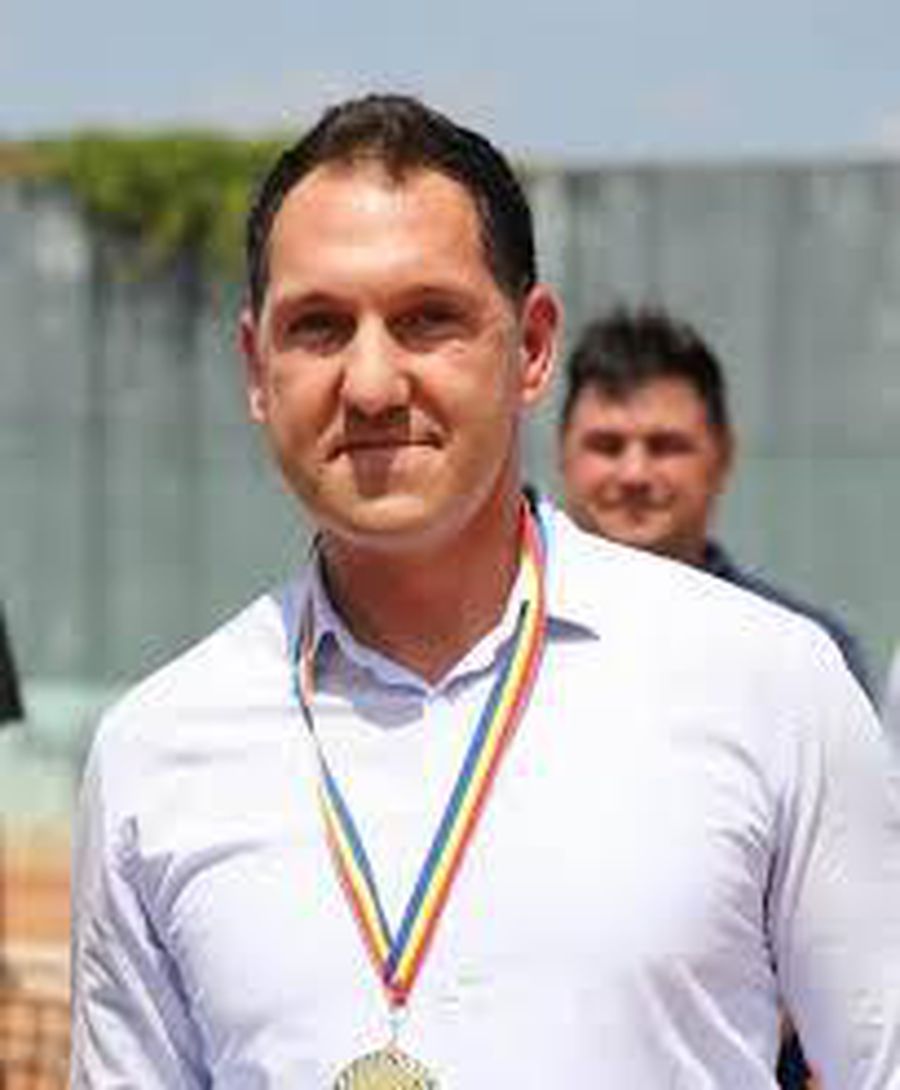 Cătălin Erhan a devenit secretar general la FRC cu foarte puțin timp înainte de Olimpiada de la Paris Oficialul-cheie din scandalul primelor propuse lui Lipă, dialog HALUCINANT cu GSP: „Am cerut prime maxime, suntem o echipă”
