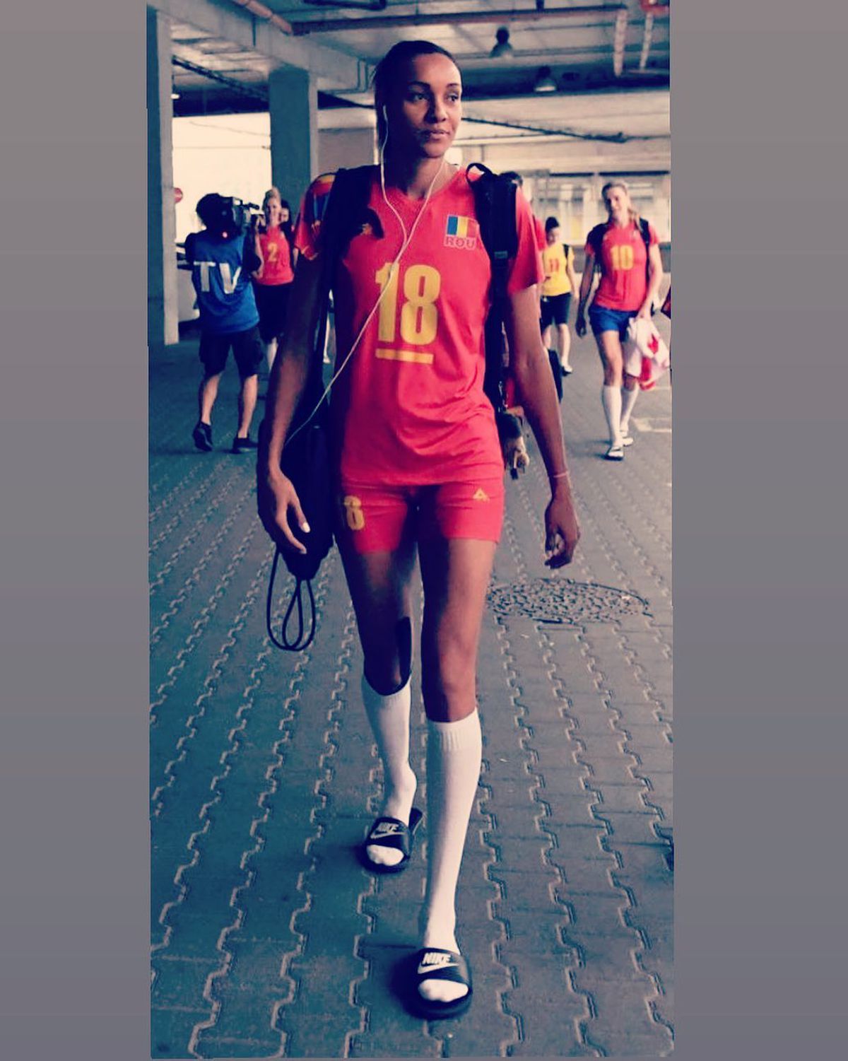 Nneka Onyejekwe se retrage după ce  a cucerit 12 titluri și a jucat o finală de Liga Campionilor. Foto: Instagram