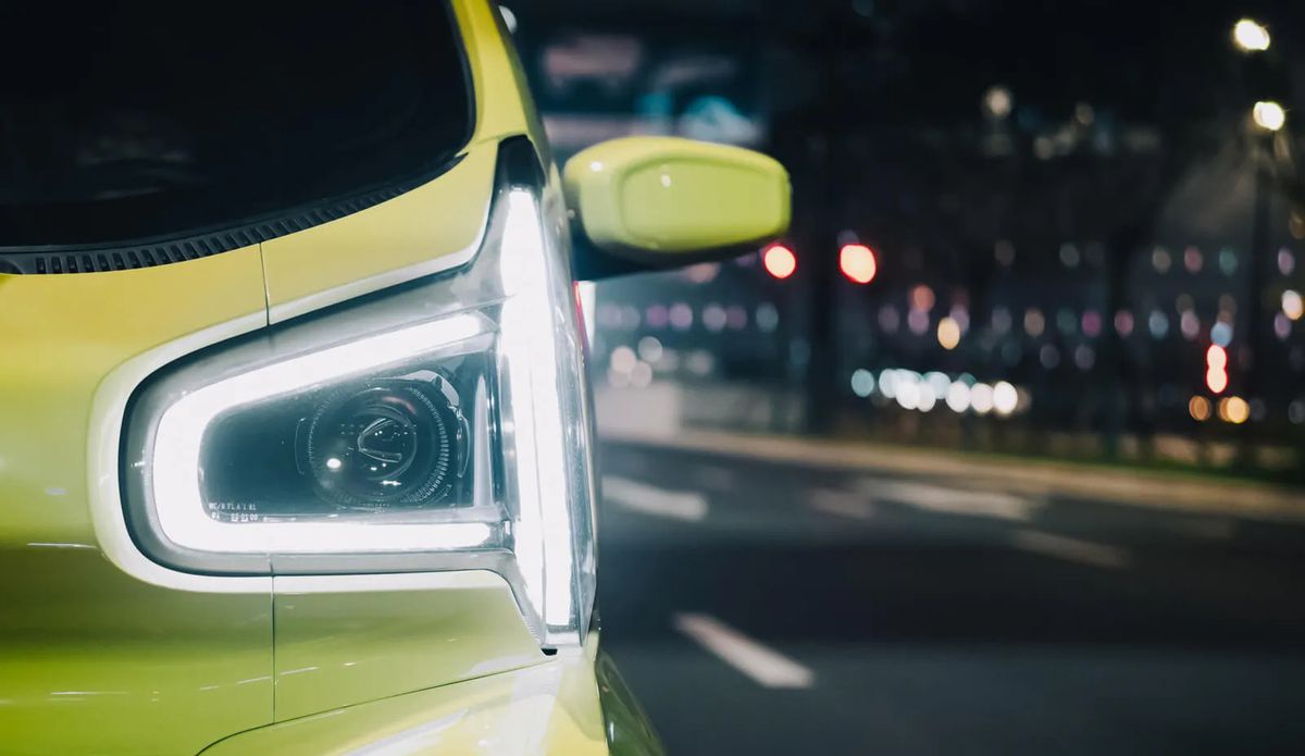 Mașina fabricată la imprimantă, care a cucerit Spania și Italia, vrea să invadeze și România! E mai scumpă decât Dacia Spring, dar poate fi condusă de la 16 ani