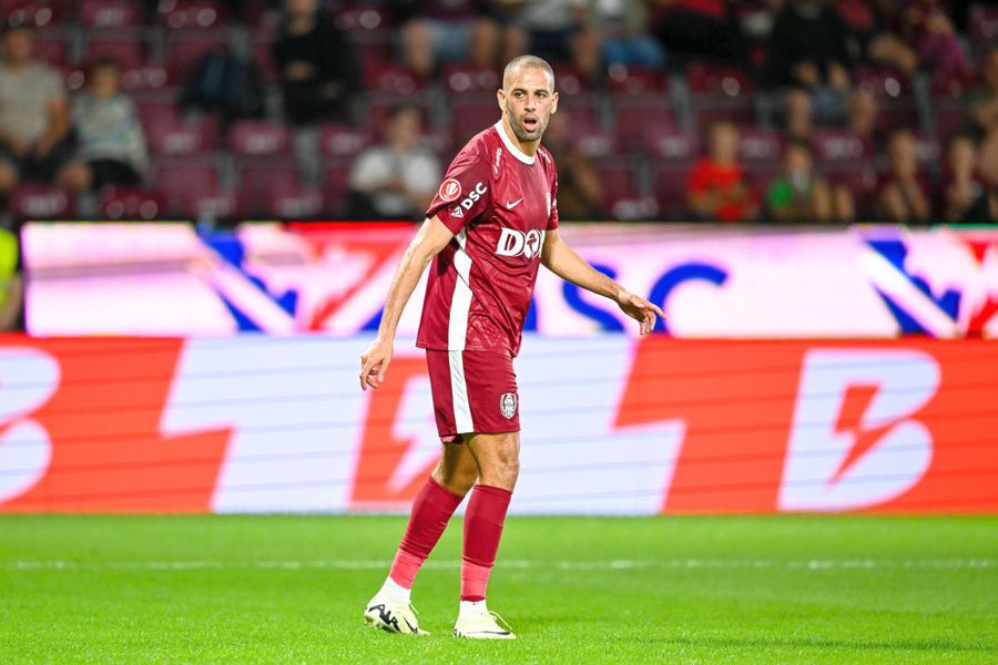Islam Slimani. FOTO: Imago Images Fotbalistul de la CFR Cluj pe care Victor Pițurcă n-ar mai conta: „Lent, trecut!”