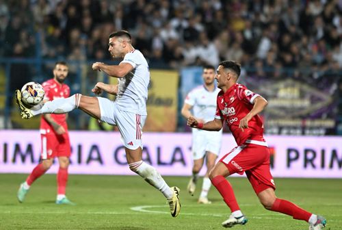 Antrenorul lui Dinamo e impresionat de atmosfera de la Galați, foto: Imago Images