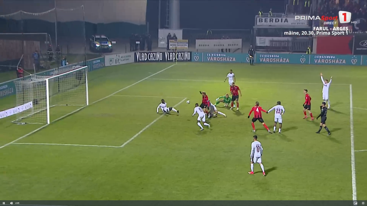 George Găman, greșeală mare de arbitraj în Cskiszereda - CFR Cluj