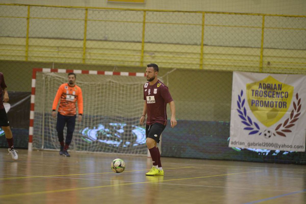 România - Suedia 0-2 // GALERIE FOTO Eveniment în memoria lui Didi Prodan » Raț, Niculae sau Cristi Pulhac dau de pământ cu România și Cosmin Contra: „Nu mai avem valoare! Selecția trebuie făcută imparțial!”