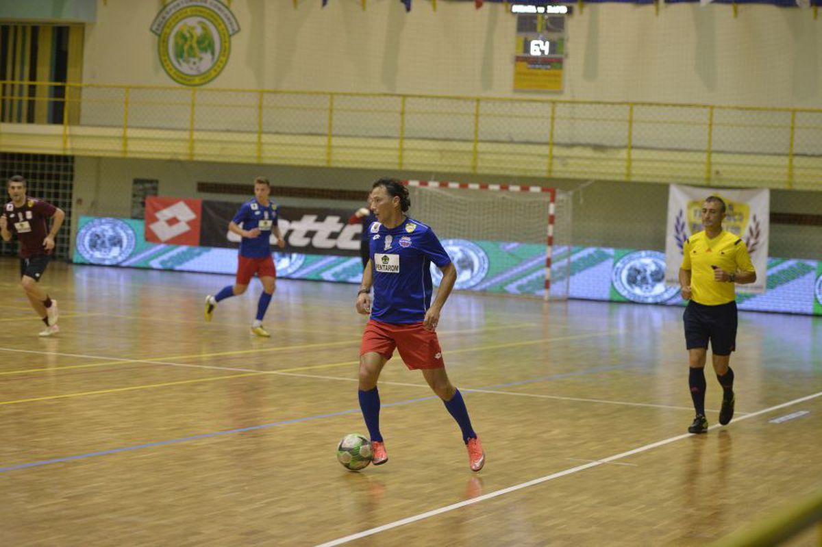 România - Suedia 0-2 // GALERIE FOTO Eveniment în memoria lui Didi Prodan » Raț, Niculae sau Cristi Pulhac dau de pământ cu România și Cosmin Contra: „Nu mai avem valoare! Selecția trebuie făcută imparțial!”