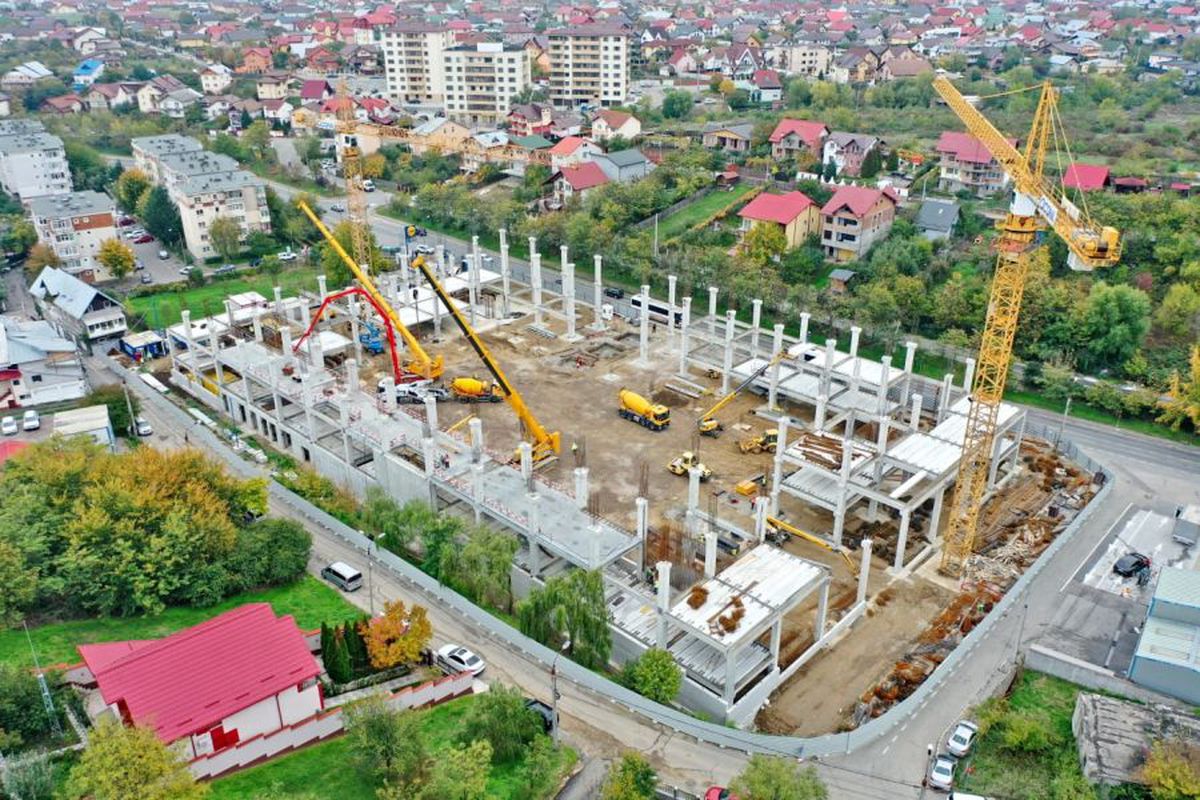 Sala Polivalentă Pitești construcție