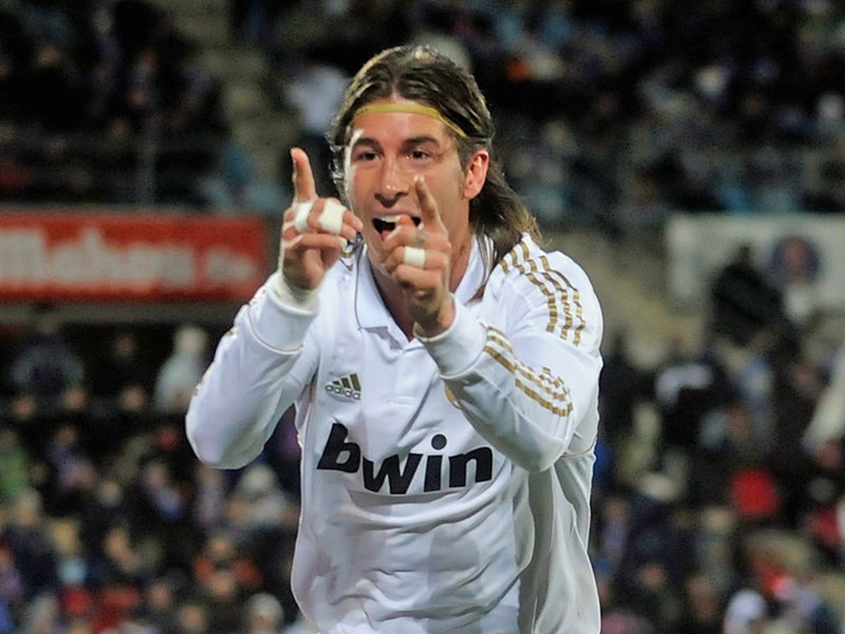 Sergio Ramos a lămurit problema transferului său: „Am făcut greșeli în viață, iar asta a fost dintre cele mai mari. Nu voi uita durerea prin care au trecut bunicii și părinții mei!”