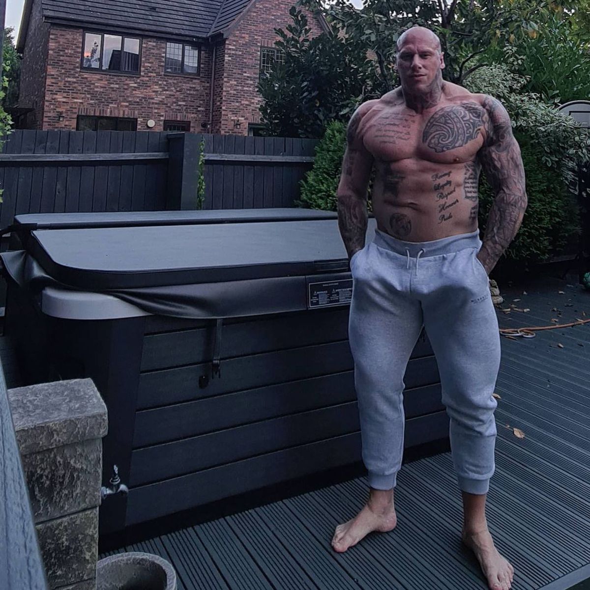 Lupta luptelor s-a amânat. „Cel mai înfricoșător om din lume” nu se va bate cu „Hulk iranianul”