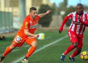 Încă un transfer reușit de Dinamo » Clubul confirmă: „Da, a semnat!”