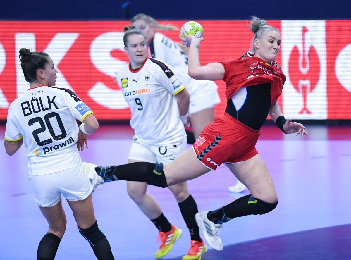 „Ne-am exprimat nemulțumirea, iar membrii EHF și-au cerut scuze” » Președintele Federației Române contestă arbitrajele de la Europeanul de Handbal