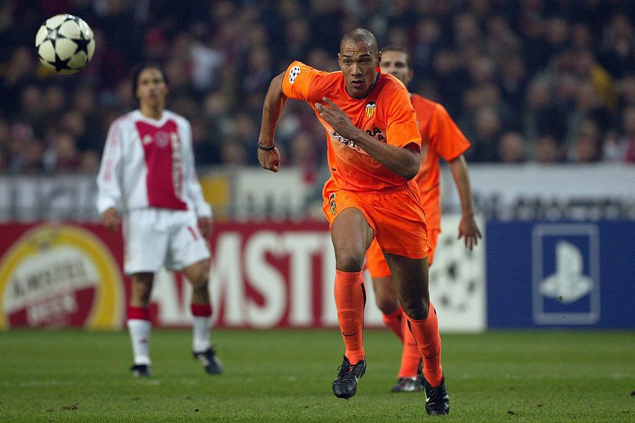 John Carew, fost atacant, ex-Valencia și Aston Villa, coleg cu Adrian Ilie la echipa spaniolă. Foto: Imago Images John Carew, vechi adversar al Rapidului și al naționalei, condamnat la închisoare!