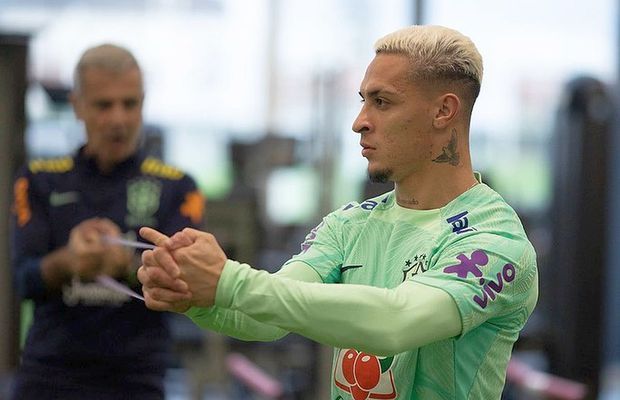 „Am crescut sărind peste cadavre” » Povestea cutremurătoare a starului de la Manchester United care va juca la Mondial