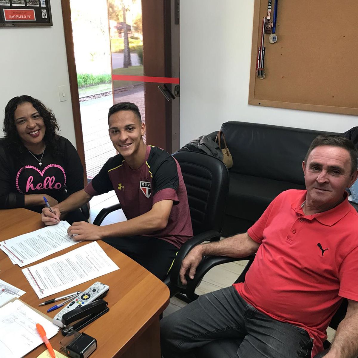 „Am crescut sărind peste cadavre” » Povestea cutremurătoare a starului de la Manchester United care va juca la Mondial