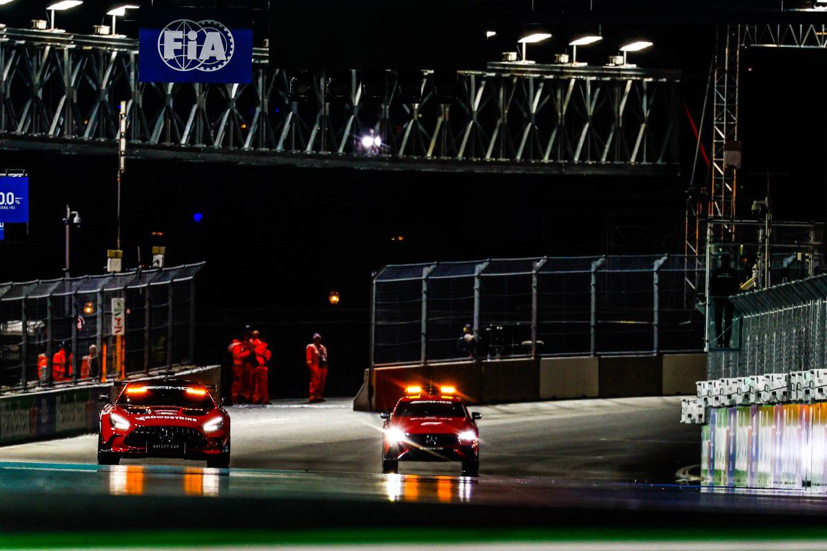 „100% avem steag roșu!” » Se anunță HAOS în Las Vegas! Două probleme majore pot transforma noua cursă de F1 într-un fiasco