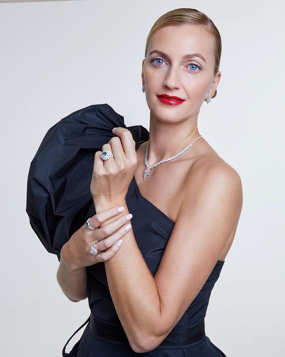 Petra Kvitova, ședință foto de lux cu diamantele preferate