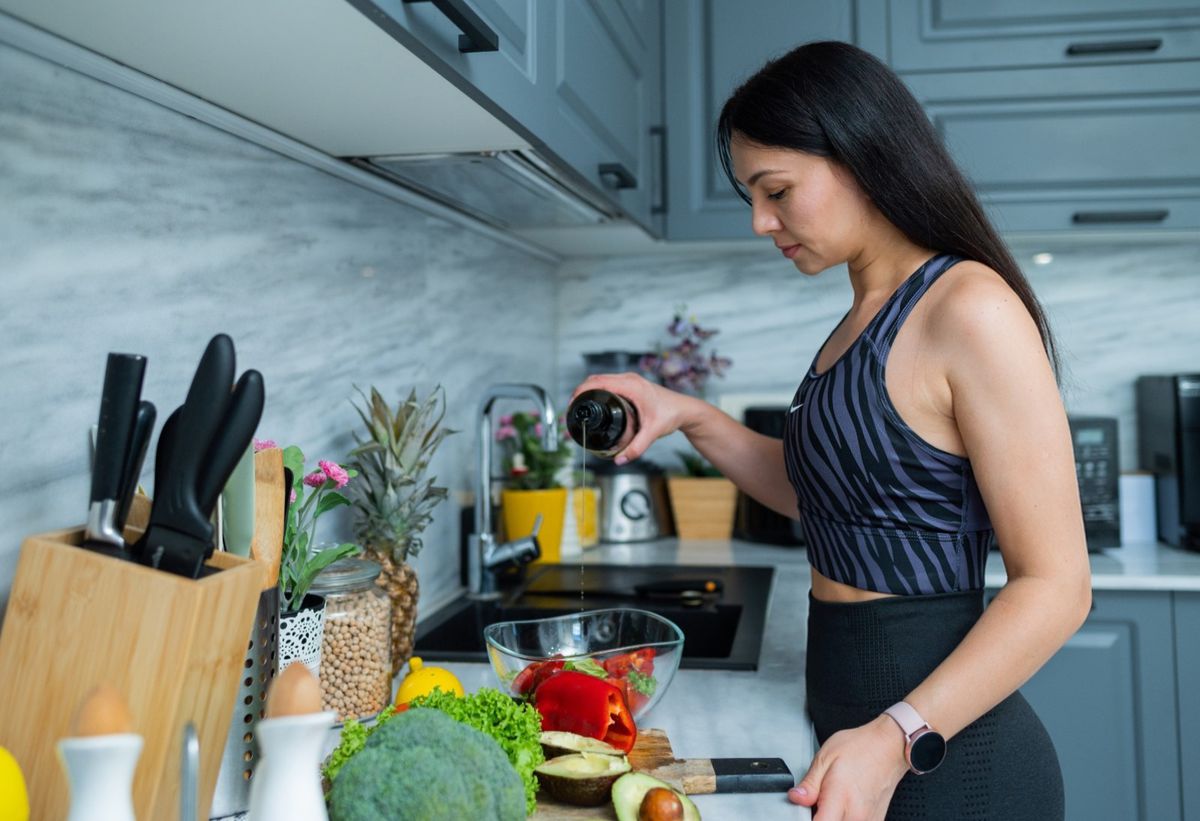 10 mituri despre nutriție desființate » De la băuturile cu zero calorii la „dieta-minune” și detoxifiere