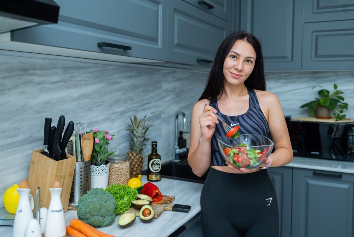 10 mituri despre nutriție desființate » De la băuturile cu zero calorii la „dieta-minune” și detoxifiere