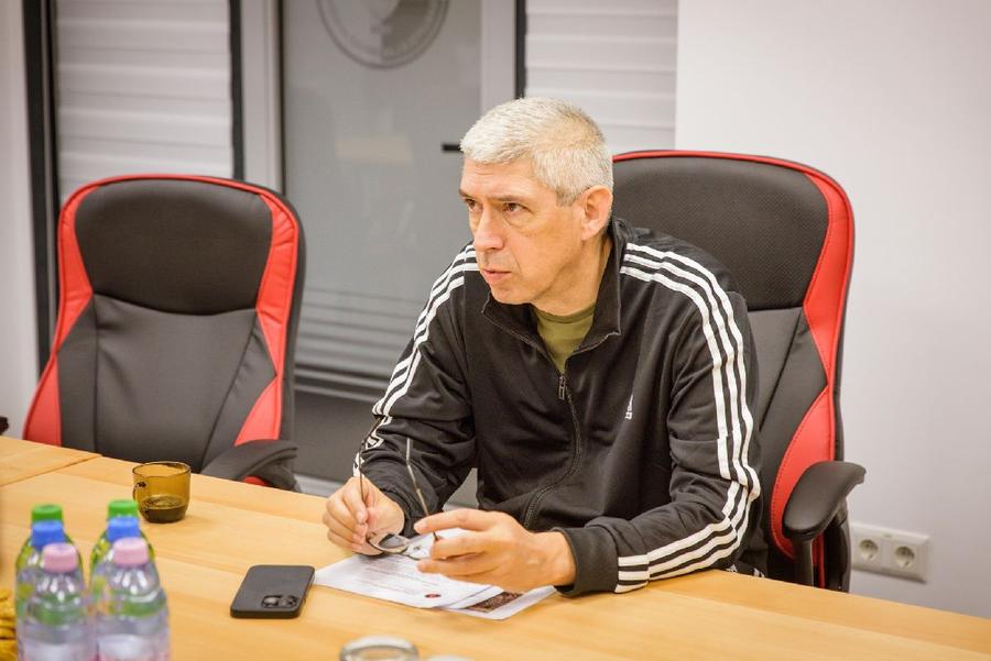 Președintele ciucanilor, Zoltán Szondy Președintele de la Csikszereda, cu talpa sus: „La LPF e ca un film cu mafioți” + Probleme după alegerile din Ungaria