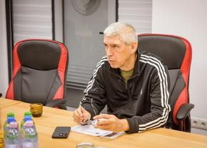 „Să îmi reproșeze asta Dinamo? Hilar!” » Președintele lui Csikszereda a ieșit la atac: „Abia am fost la vânat în pădure, îmi permit”