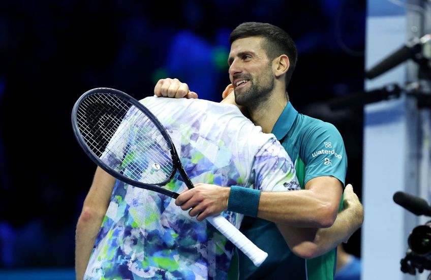 Novak Djokovic (36 de ani, 1 ATP) l-a învins pe Hubert Hurkacz (26 de ani, 11 ATP), scor 7-6(1), 4-6, 6-1, dar încă nu a obținut calificarea în semifinalele Turneului Campionilor.