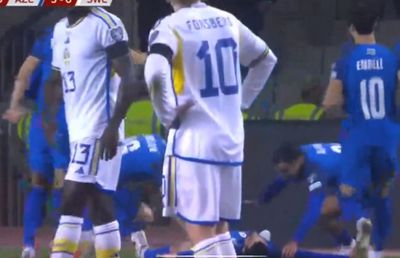 Rezultat șocant în preliminariile EURO 2024 » Fotbalistul aflat sub comanda lui Mutu a marcat de la jumătatea terenului pentru surpriza serii