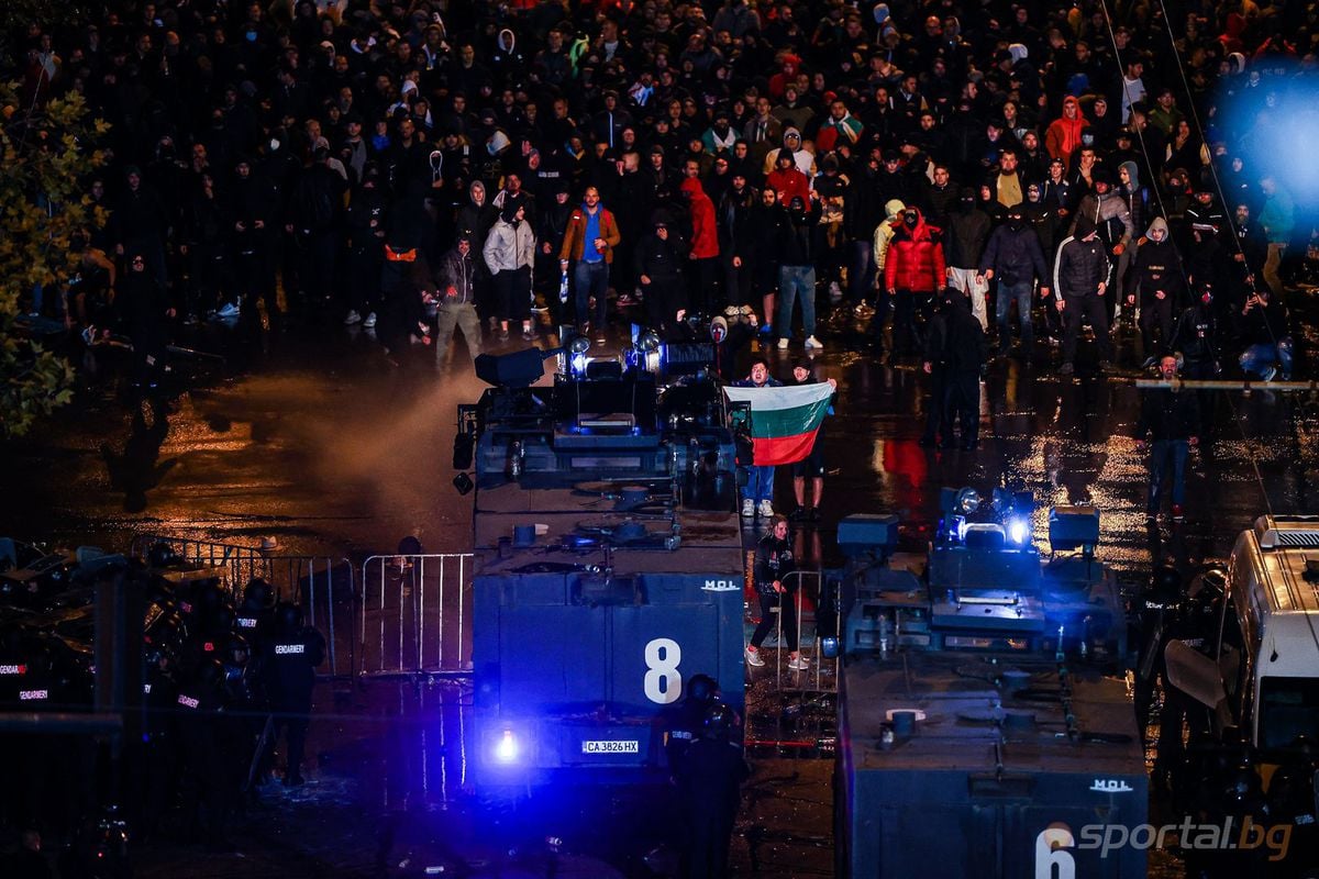 Haos pe străzile din Sofia în timpul meciului Bulgaria - Ungaria