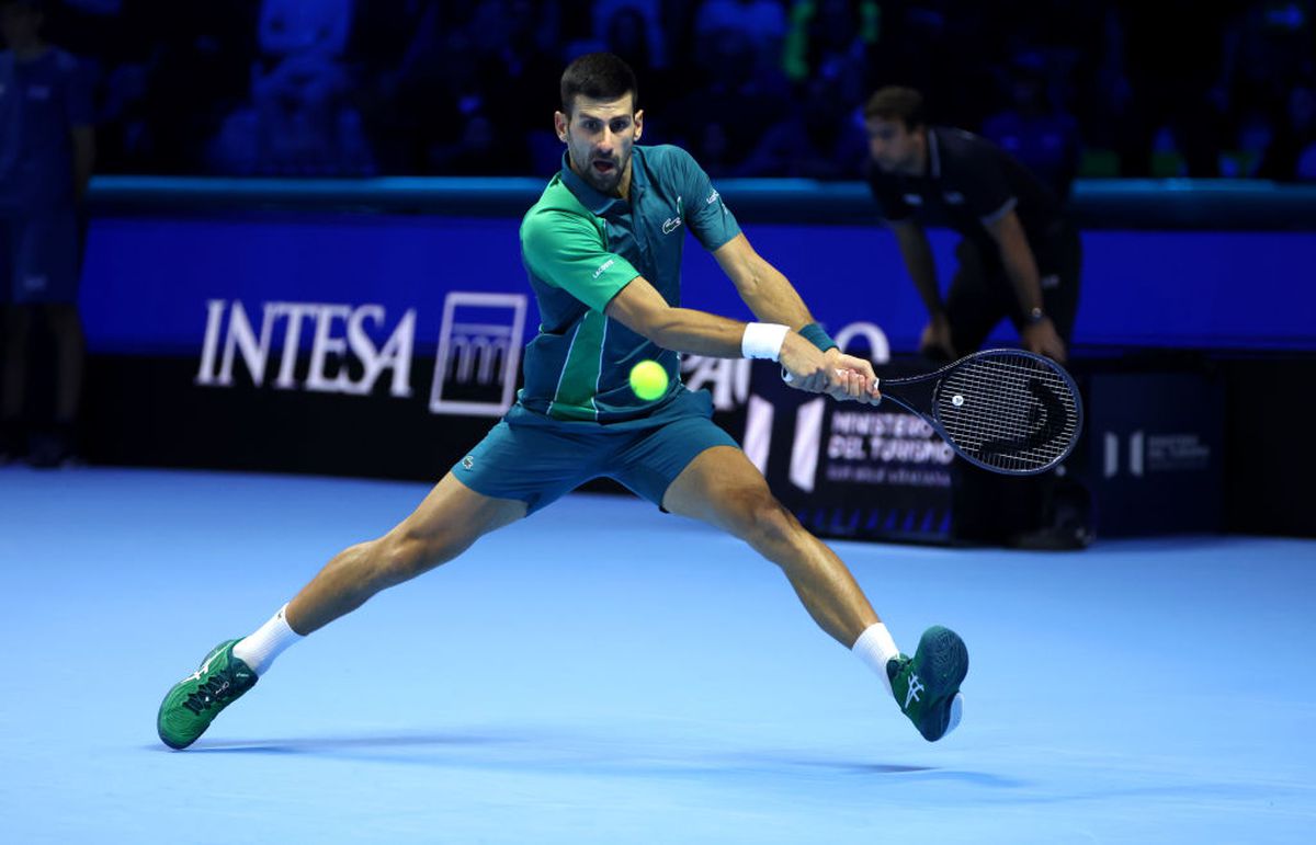 Novak Djokovic, testat serios de Hubert Hurkacz la Turneul Campionilor