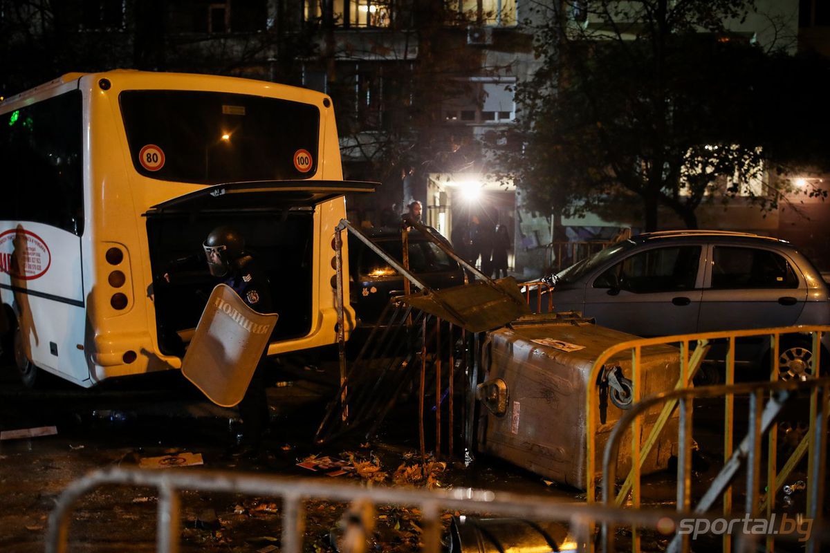 Haos pe străzile din Sofia în timpul meciului Bulgaria - Ungaria