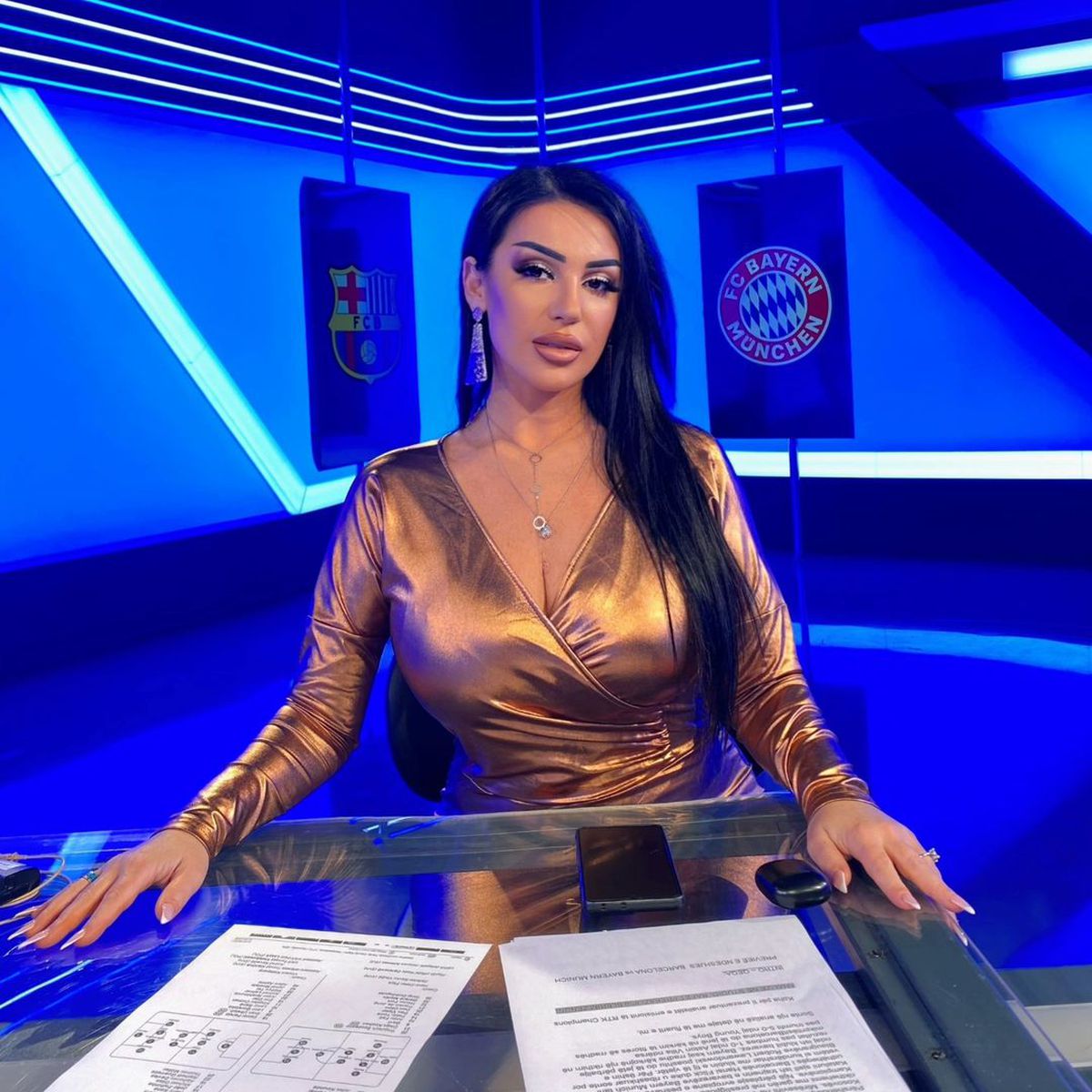 Sexy jurnalista kosovară a izbucnit și a revenit cu noi detalii din scandal: „Ce să facem, știți cine e al treilea om de la UEFA?”