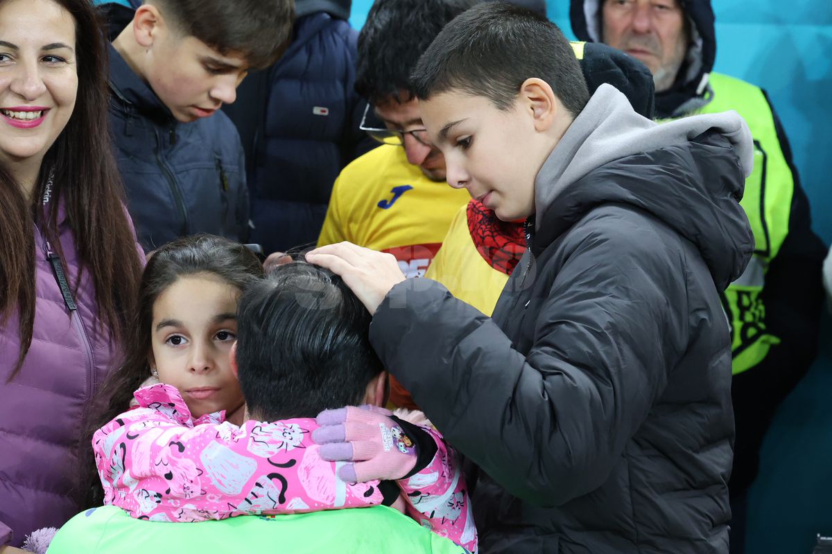 Florin Niță, idolul tribunelor la națională, mesaj emoționant pentru suporteri: „Sunteți de neînlocuit, mă înclin cu recunoștință”