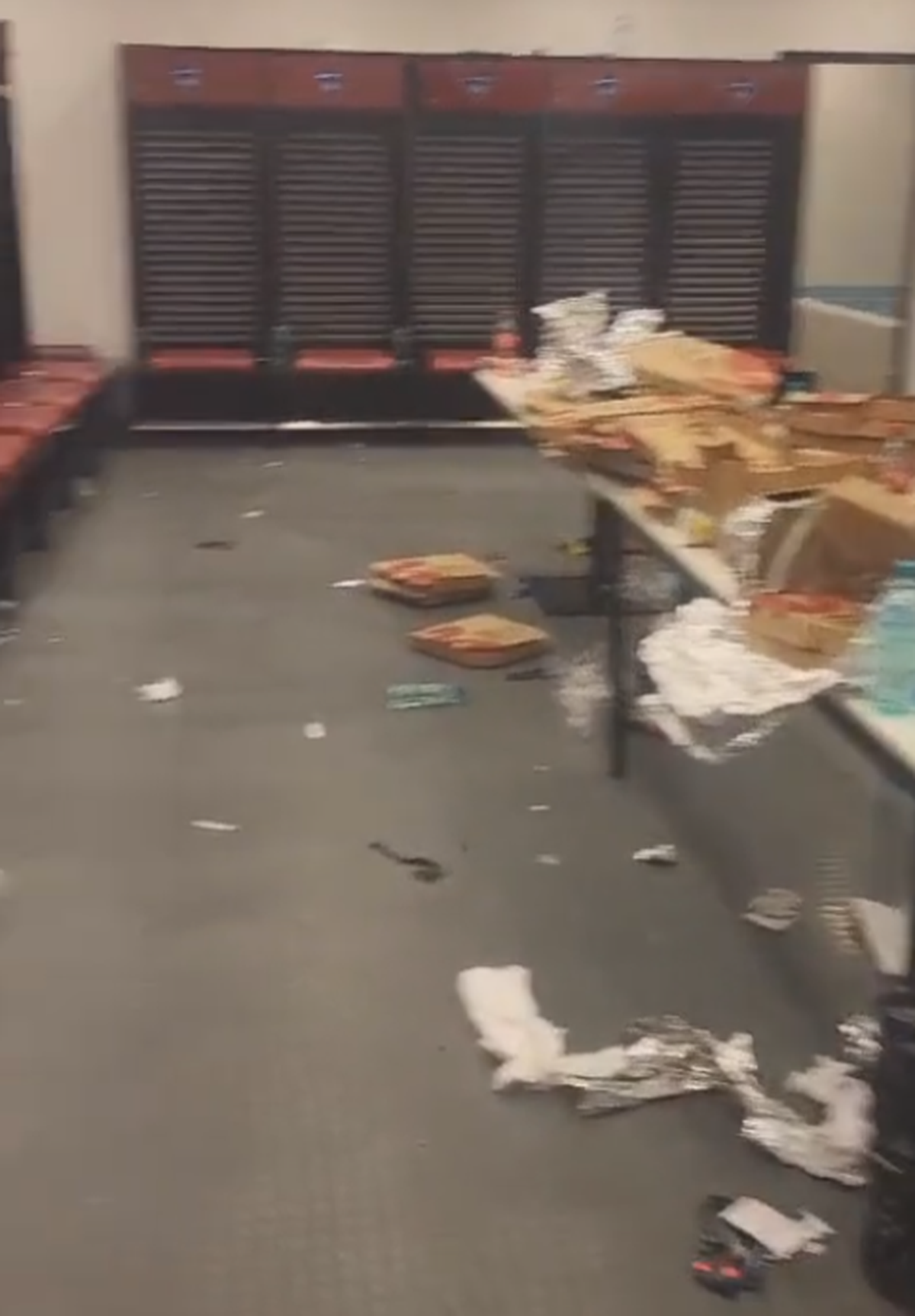 Sârbii au transmis un mesaj tăios, după ce au văzut dezastrul lăsat de Kosovo în vestiar: „Horror! Cântecele i-au rănit, dar ...”