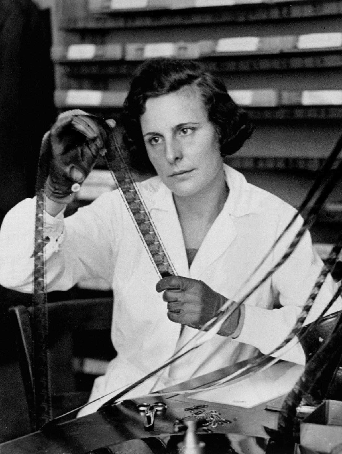 Leni Riefenstahl. Fotografă, actriță, dansatoare și regizoare de film, deschizătoare de drumuri în cinematografie